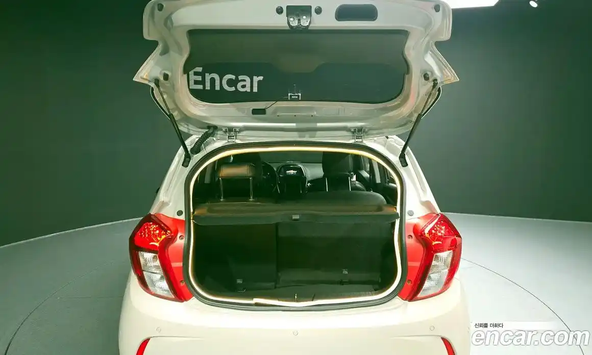 Chevrolet Spark 2020 1.0 Автомат в Москве № 37540, фото 9