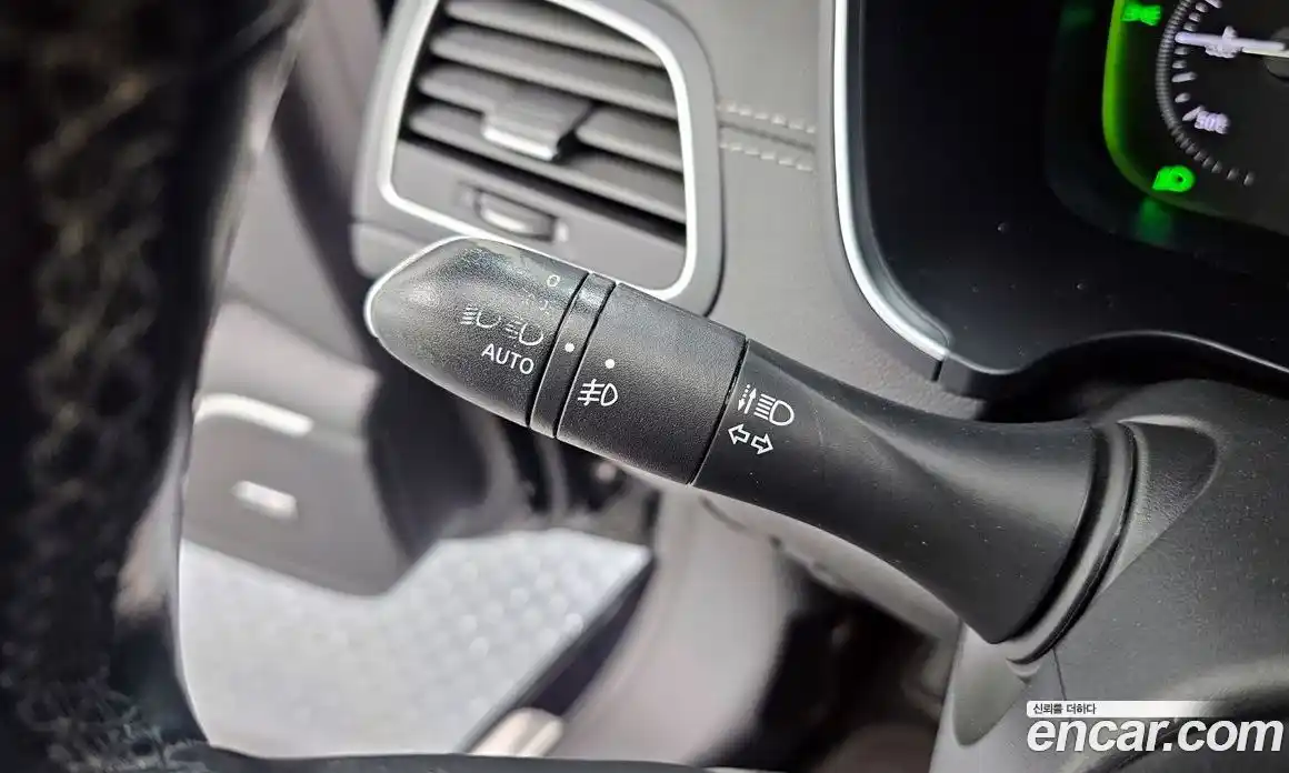 Renault SM6 2020 2.0 Автомат в Москве № 382819, фото 19