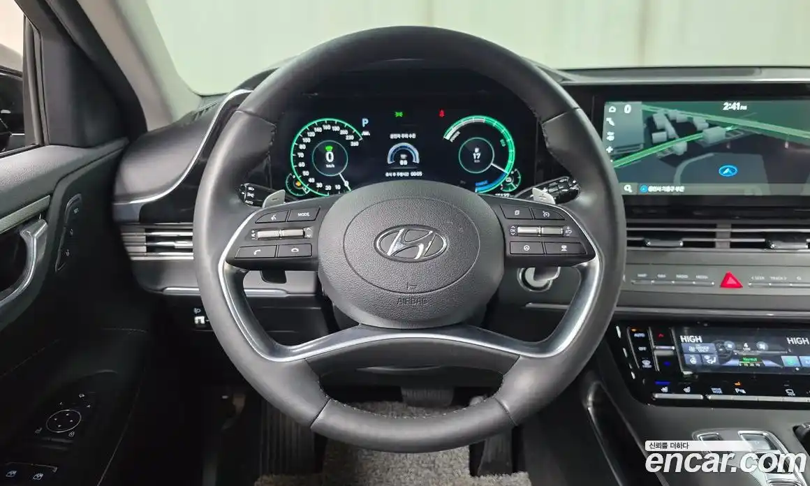 Hyundai Grandeur 2022 2.4 Автомат в Москве № 382939, фото 13