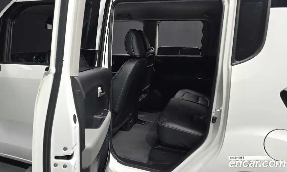 Kia Ray 2024 1.0 Автомат в Москве № 383568, фото 12