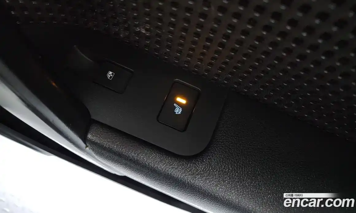 Chevrolet Captiva 2015 2.0 Автомат в Москве № 39331, фото 13