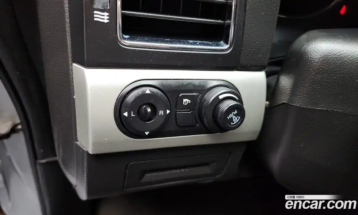 Chevrolet Captiva 2015 2.0 Автомат в Москве № 39331, фото 14