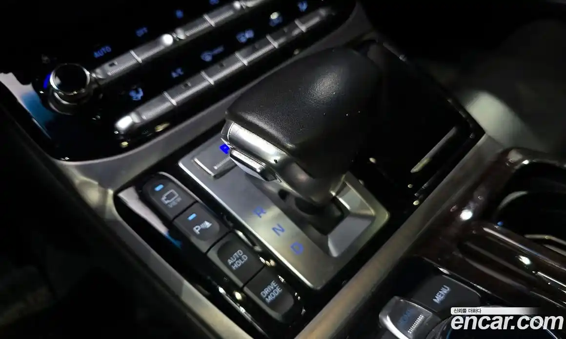 Genesis EQ900 2016 3.8 Автомат в Москве № 405740, фото 9