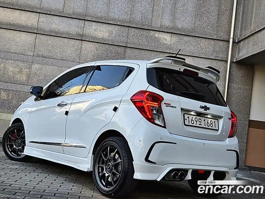 Chevrolet Spark 2017 1.0 Автомат в Москве № 40681, фото 9