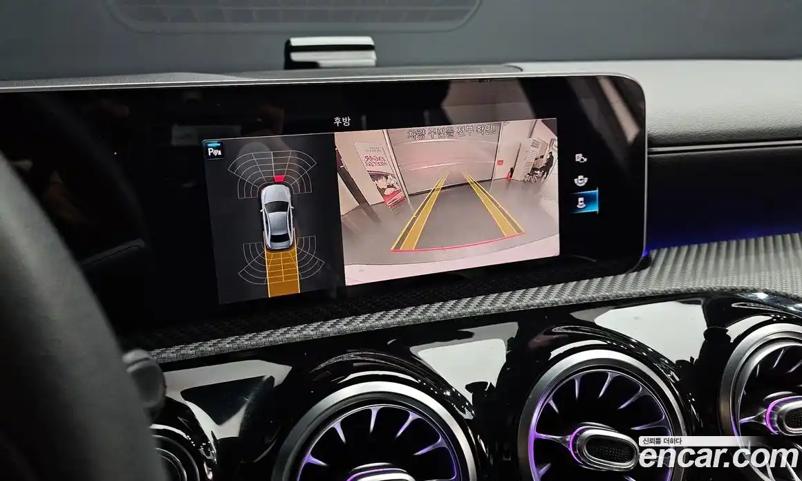 Mercedes-Benz A-Class 2020 2.0 Автомат в Москве № 413246, фото 17