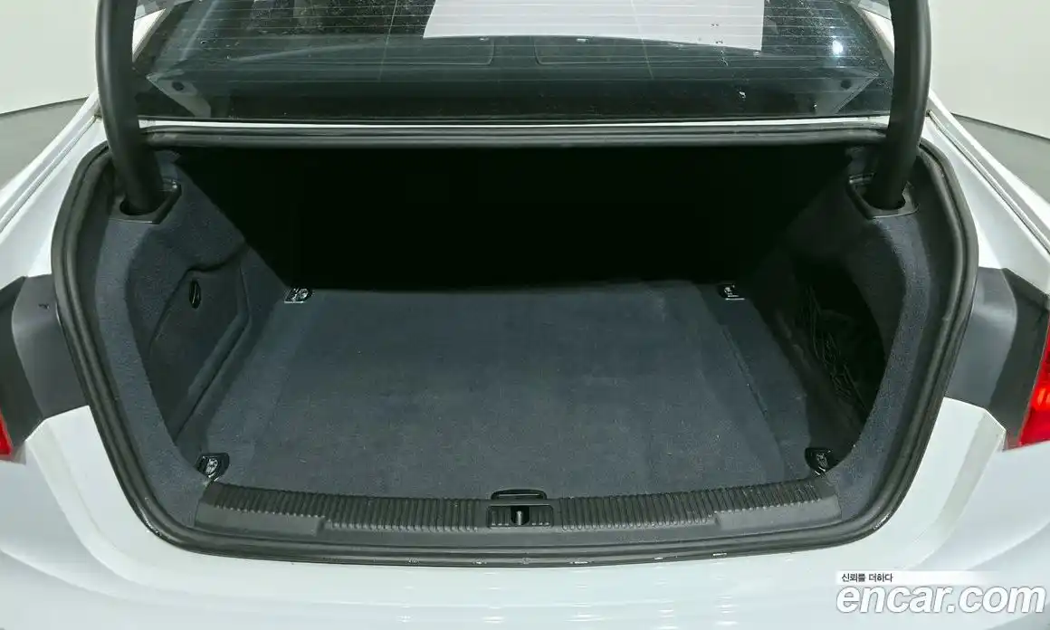 Audi A6 2013 2.0 Автомат в Москве № 414499, фото 20