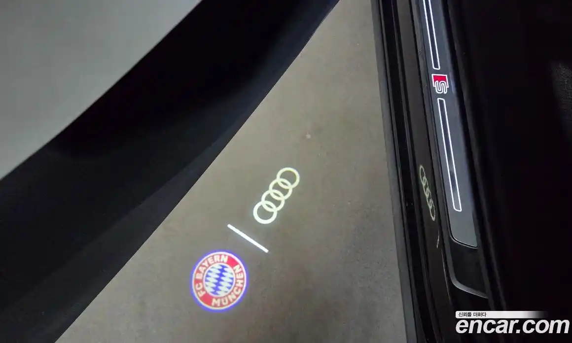 Audi Q8 e-tron 2024 Автомат в Москве № 415099, фото 16