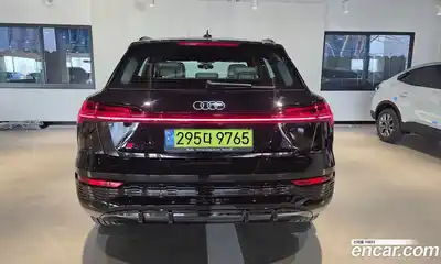 Audi Q8 e-tron 2024 Автомат в Москве № 415099, миниатюра 4