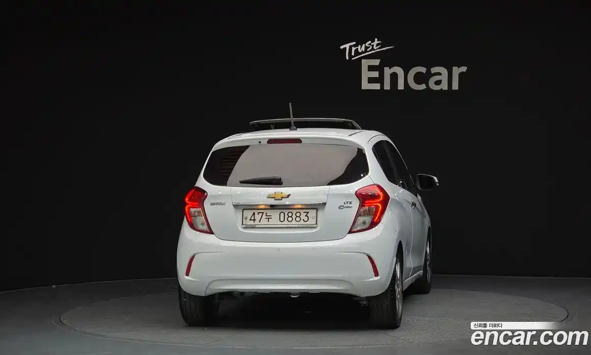 Chevrolet Spark 2016 1.0 Автомат в Москве № 41745, фото 11