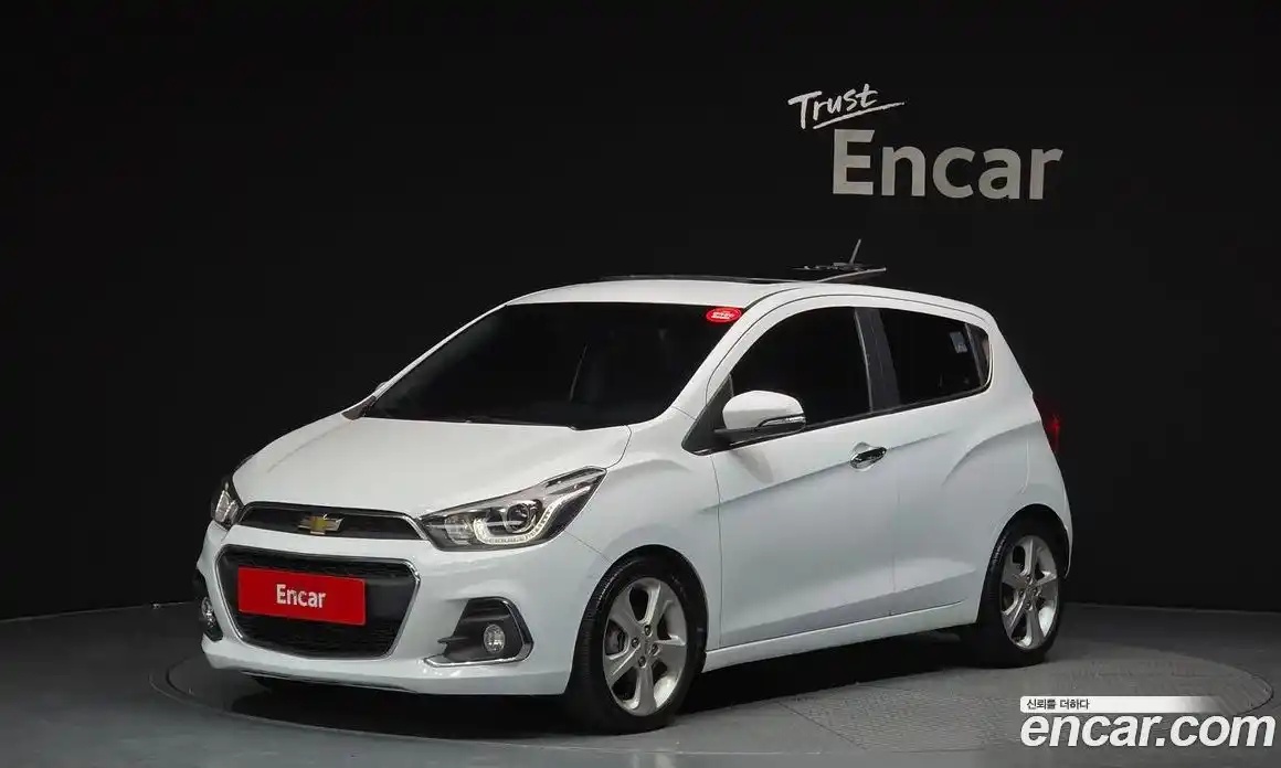 Chevrolet Spark 2016 1.0 Автомат в Москве № 41745, фото 9