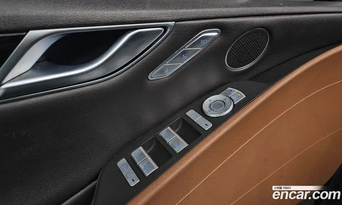 Genesis G80 2022 2.5 Автомат в Москве № 419803, фото 17