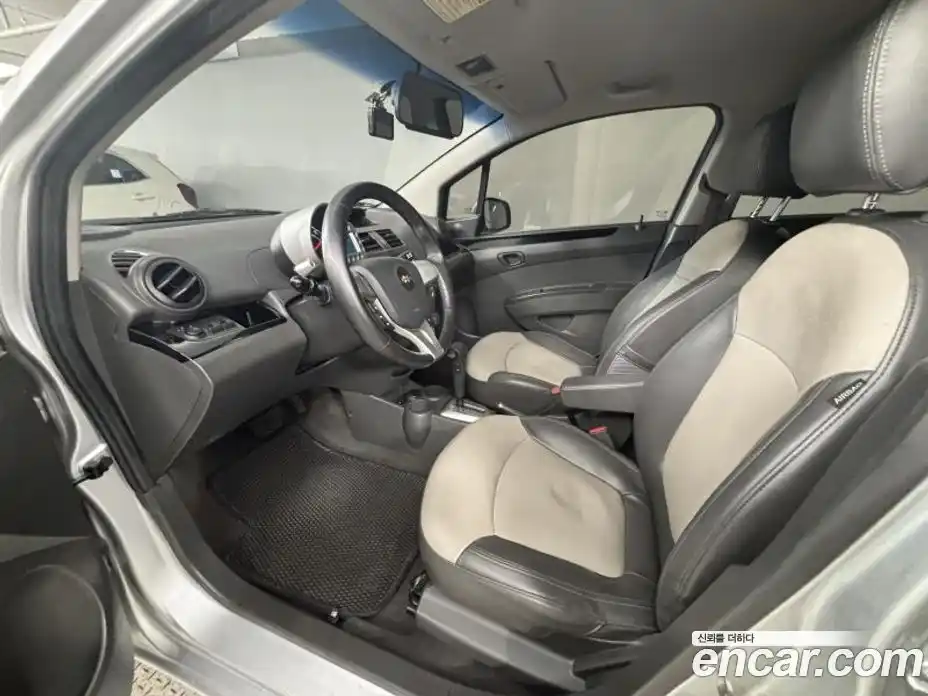 Chevrolet Spark 2012 1.0 Автомат в Москве № 42040, фото 14