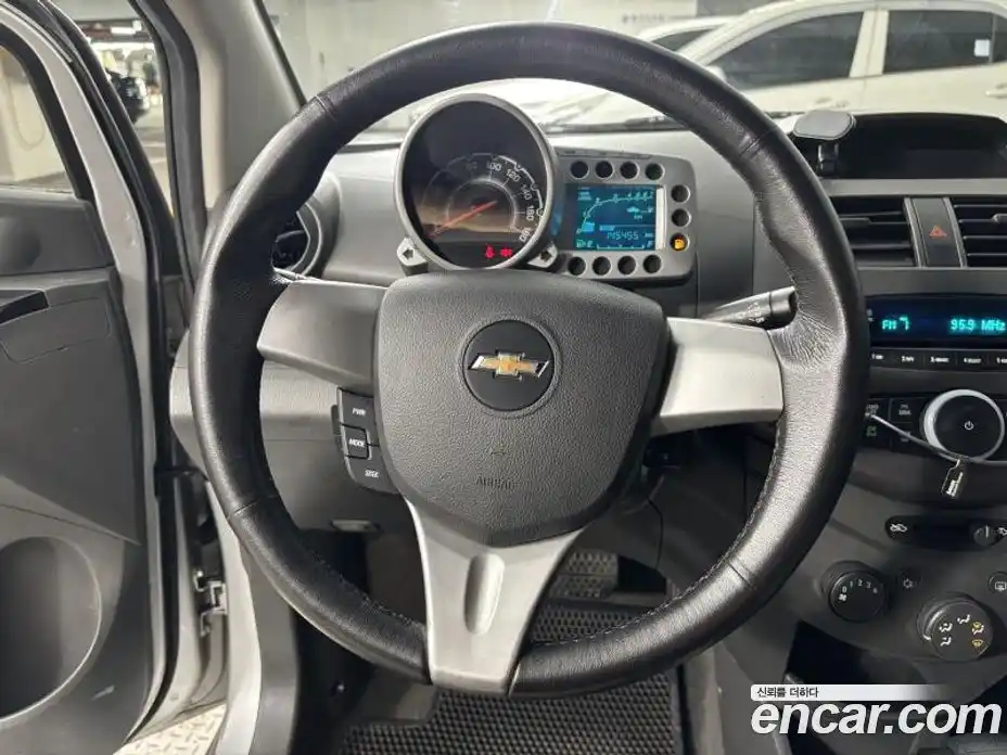 Chevrolet Spark 2012 1.0 Автомат в Москве № 42040, фото 6