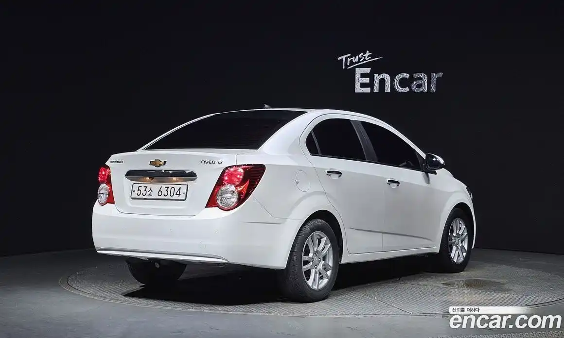 Chevrolet Aveo 2014 1.6 Автомат в Москве № 42343, фото 19