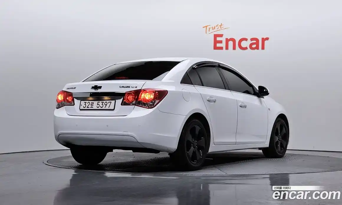 Chevrolet Cruze 2012 2.0 Автомат в Москве № 42376, фото 16