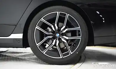 BMW 7-Series 2025 3.0 Автомат в Москве № 424572, миниатюра 5