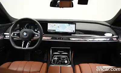 BMW 7-Series 2025 3.0 Автомат в Москве № 424572, миниатюра 7