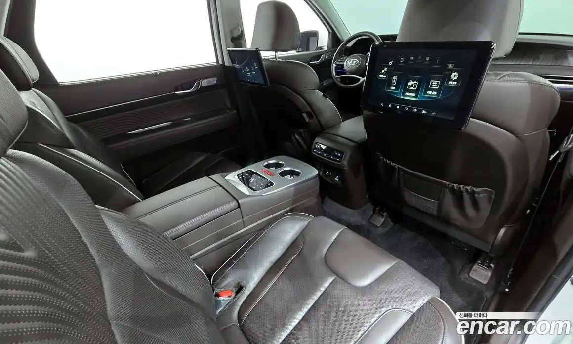 Hyundai Palisade 2023 2.2 Автомат в Москве № 43048, фото 17