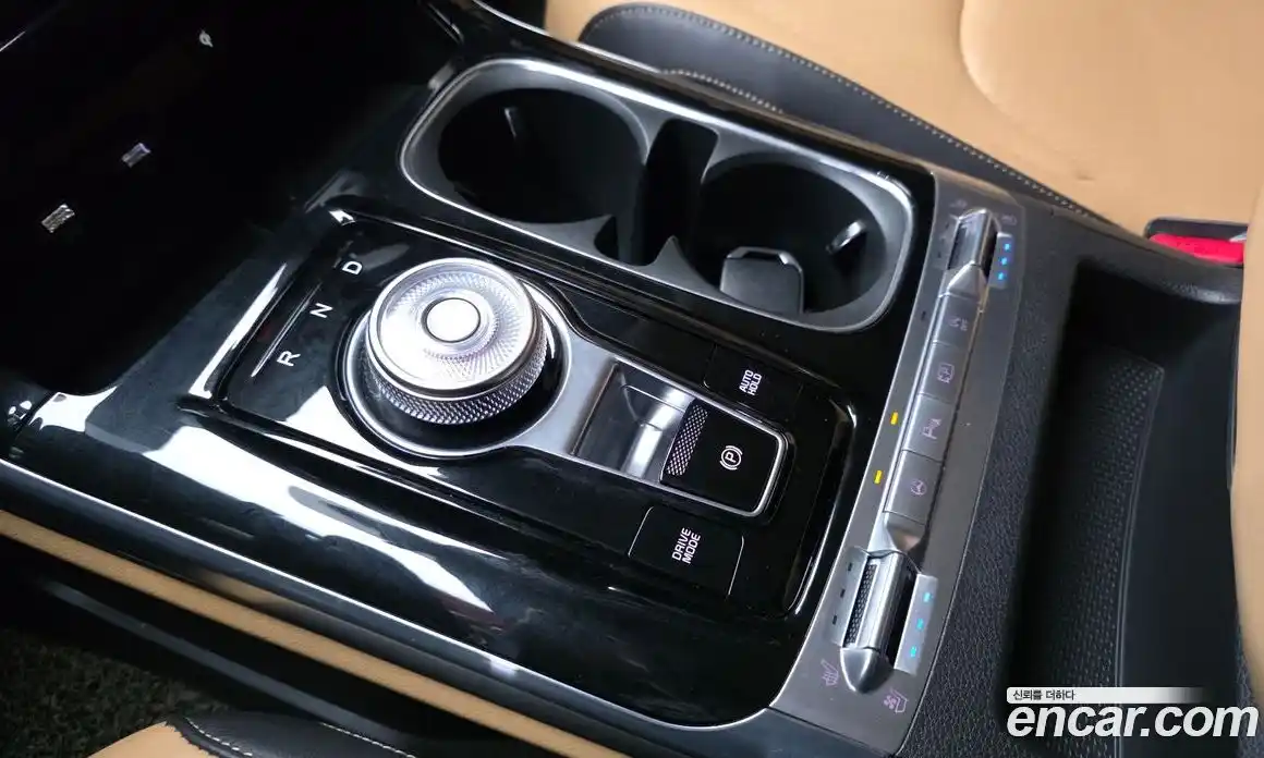 Kia Canival 2021 2.2 Автомат в Москве № 452519, фото 9