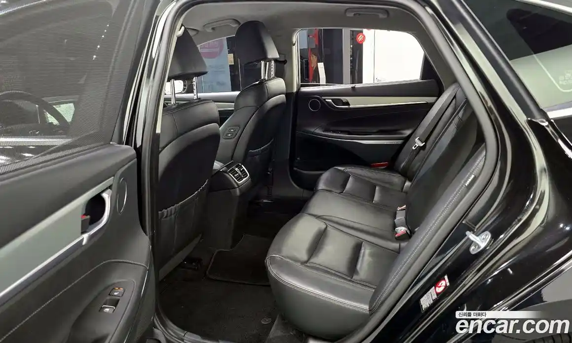 Hyundai Grandeur 2017 3.0 Автомат в Москве № 458849, фото 12