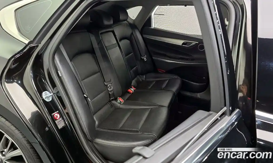 Hyundai Grandeur 2017 3.0 Автомат в Москве № 458849, фото 13