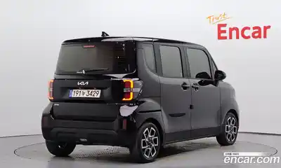 Kia Ray 2024 1.0 Автомат в Москве № 460709, миниатюра 2