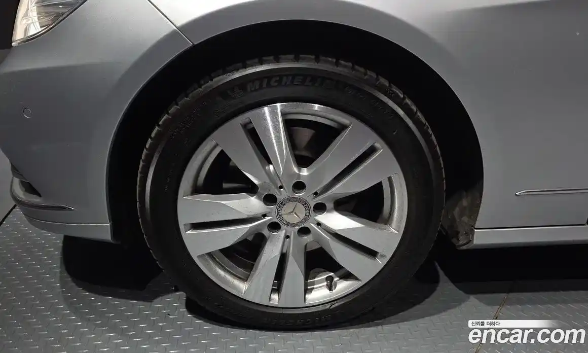 Mercedes-Benz E-Class 2013 3.5 Автомат в Москве № 466540, фото 5