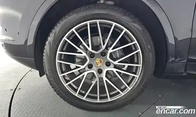 Porsche Cayenne 2020 3.0 Автомат в Москве № 470348, миниатюра 4