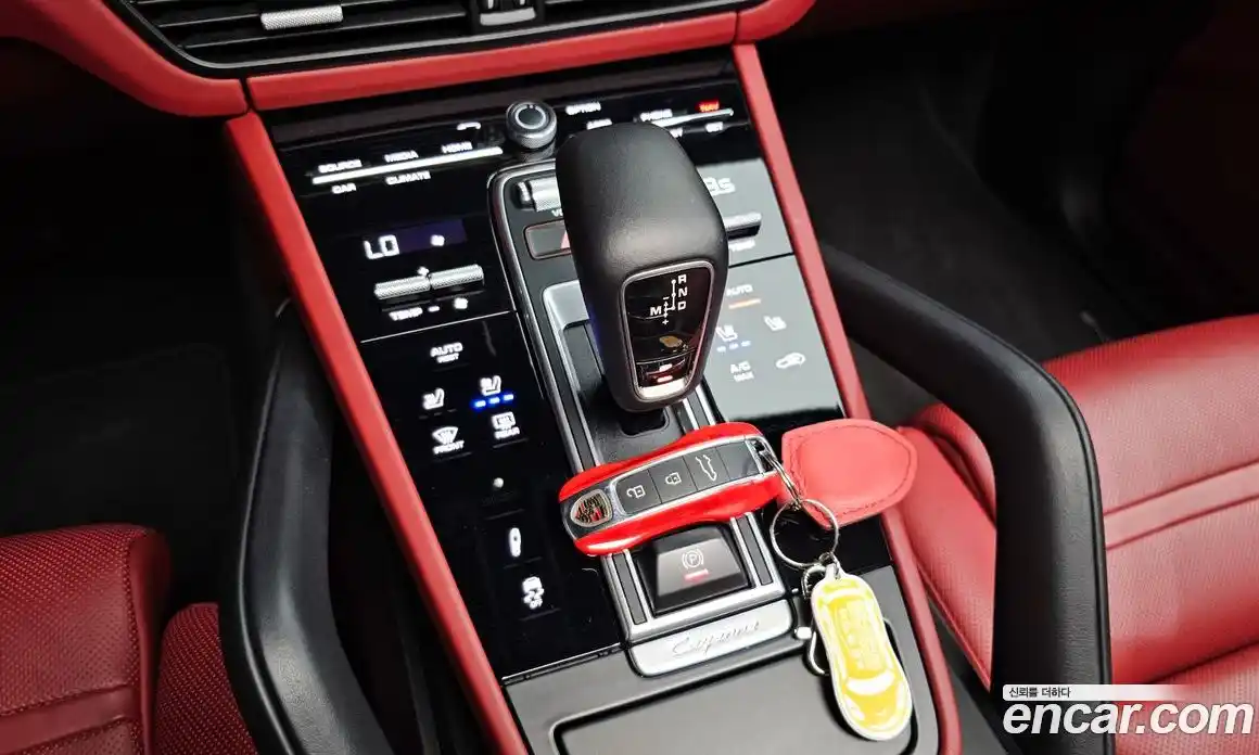 Porsche Cayenne 2020 3.0 Автомат в Москве № 470348, фото 8