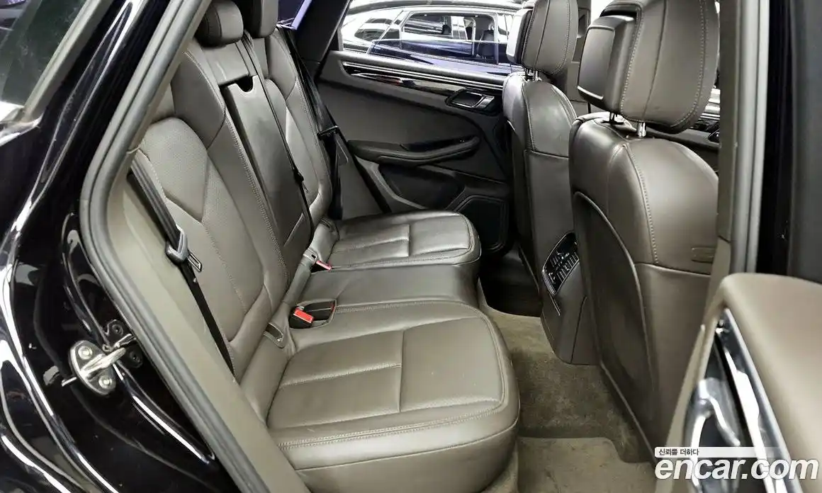 Porsche Macan 2017 3.0 Автомат в Москве № 470590, фото 12