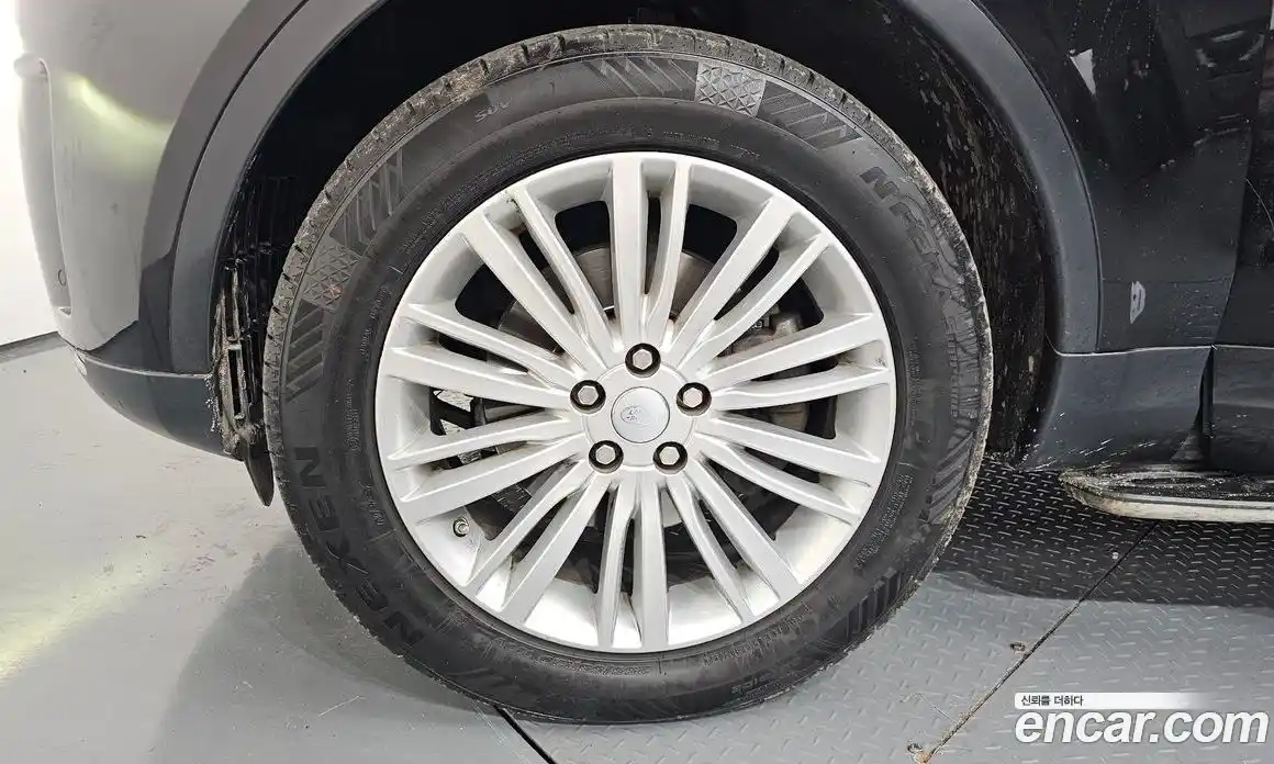 Land Rover Discovery 2018 3.0 Автомат в Москве № 471514, фото 5