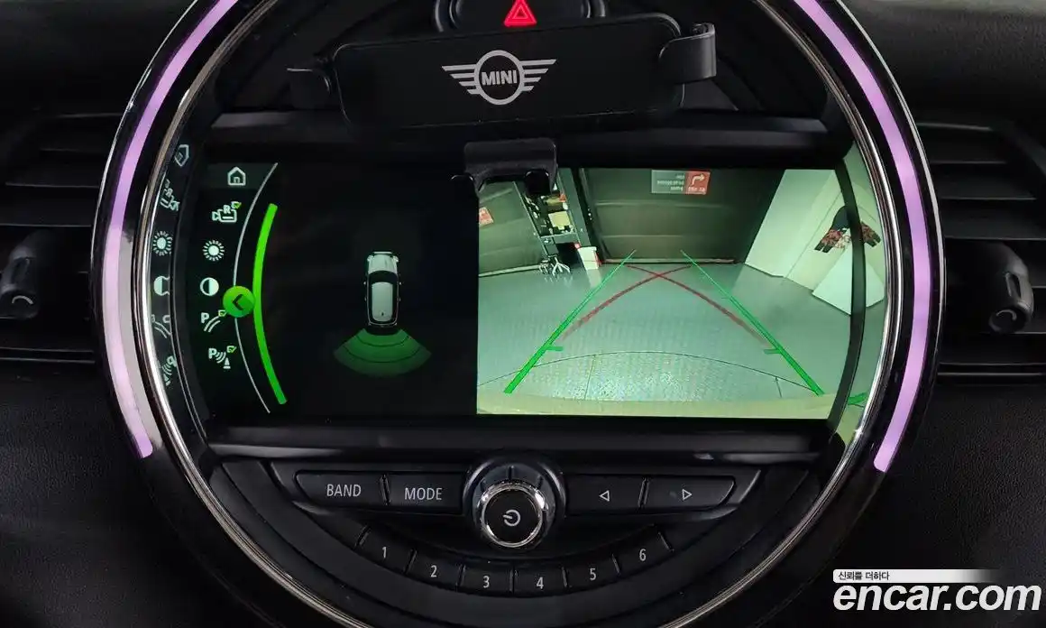 Mini Cooper 2019 1.5 Автомат в Москве № 471993, фото 15