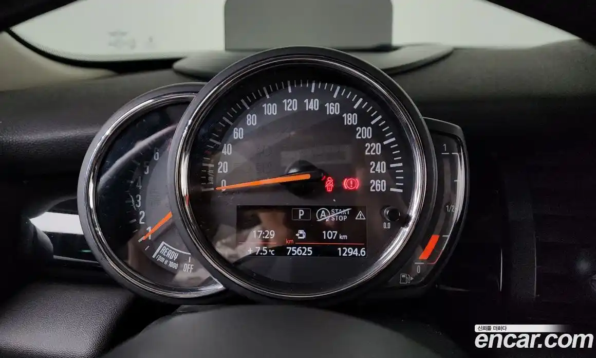 Mini Cooper 2019 1.5 Автомат в Москве № 471993, фото 8