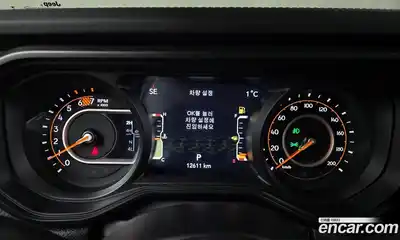 Jeep Wrangler 2024 2.0 Автомат в Москве № 472593, миниатюра 8