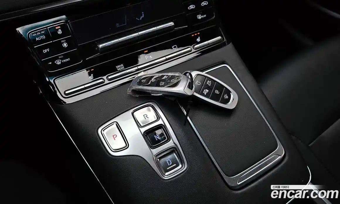 Hyundai Grandeur 2022 3.0 Автомат в Москве № 48762, фото 1