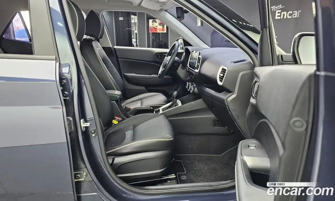 Hyundai Venue 2020 1.6 Автомат в Москве № 49617, фото 13