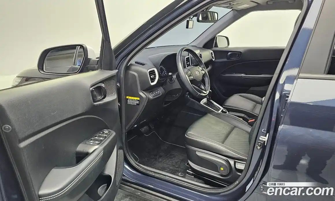 Hyundai Venue 2020 1.6 Автомат в Москве № 49617, фото 16