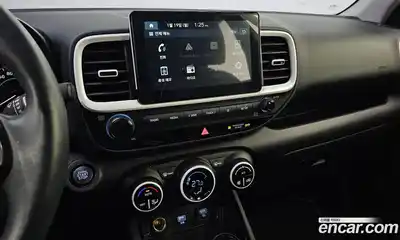 Hyundai Venue 2020 1.6 Автомат в Москве № 49617, миниатюра 4