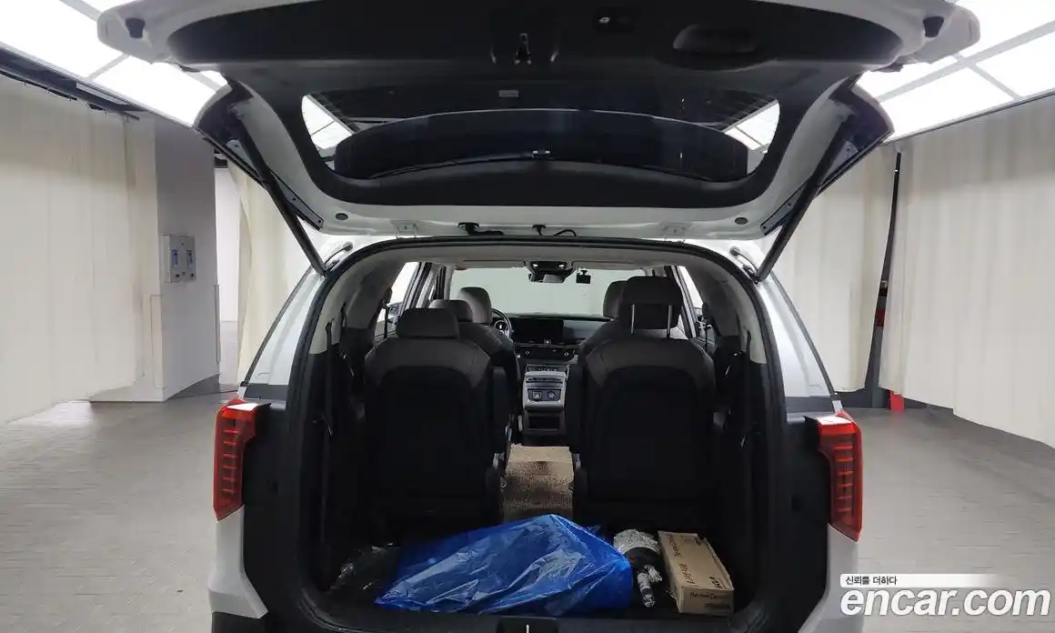 Kia Canival 2024 2.2 Автомат в Москве № 52948, фото 16