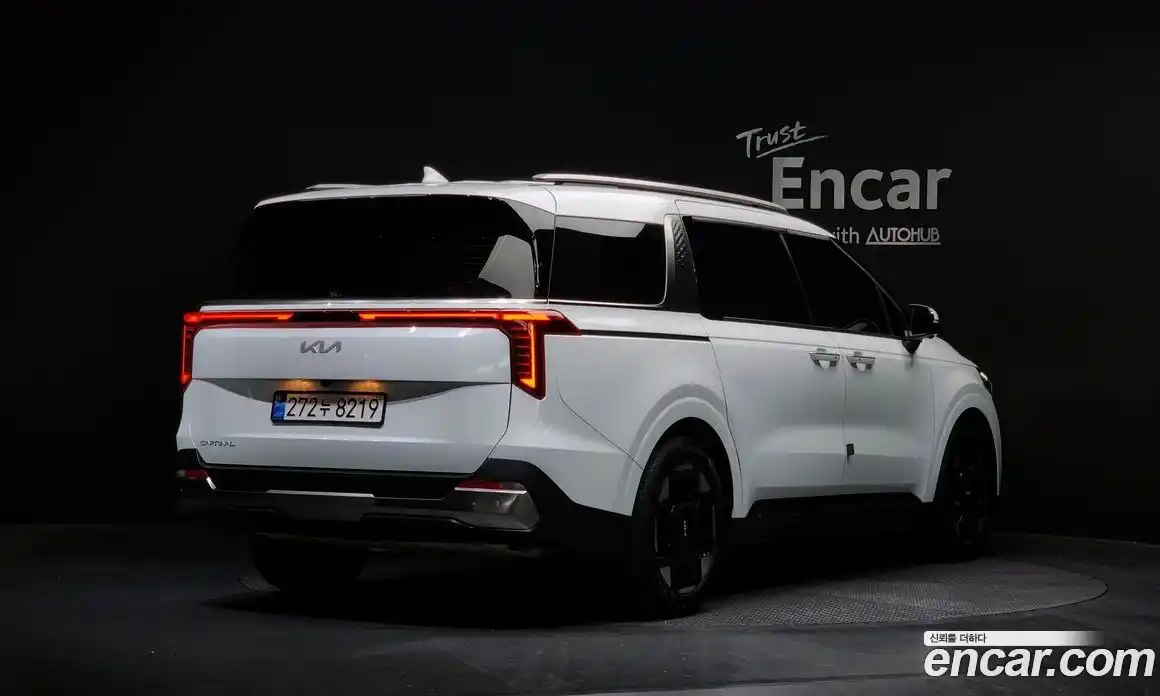 Kia Canival 2024 2.2 Автомат в Москве № 52948, фото 6