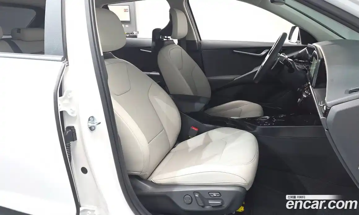 Kia Niro 2025 1.6 Автомат в Москве № 53959, фото 8