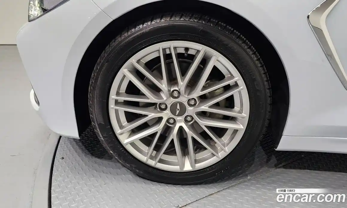 Genesis G70 2019 2.0 Автомат в Москве № 56854, фото 16