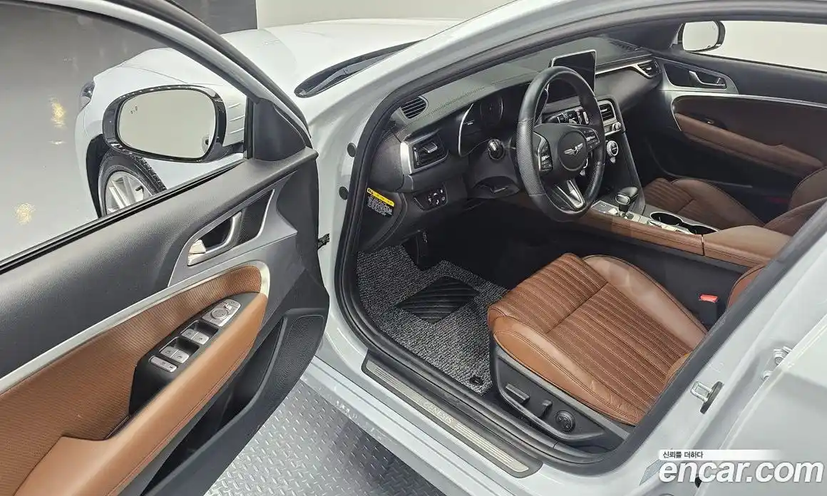 Genesis G70 2019 2.0 Автомат в Москве № 56854, фото 17