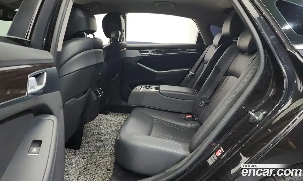 Genesis G80 2018 3.3 Автомат в Москве № 57788, фото 16