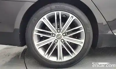 Genesis G80 2018 3.3 Автомат в Москве № 57788, миниатюра 3