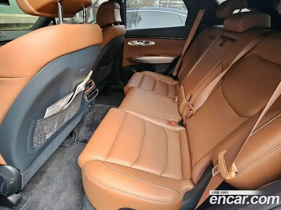 Genesis GV70 2023 2.5 Автомат в Москве № 58169, фото 4