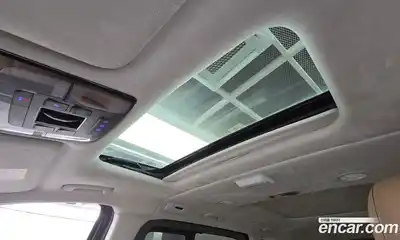 Hyundai Staria 2022 2.2 Автомат в Москве № 5849, миниатюра 4