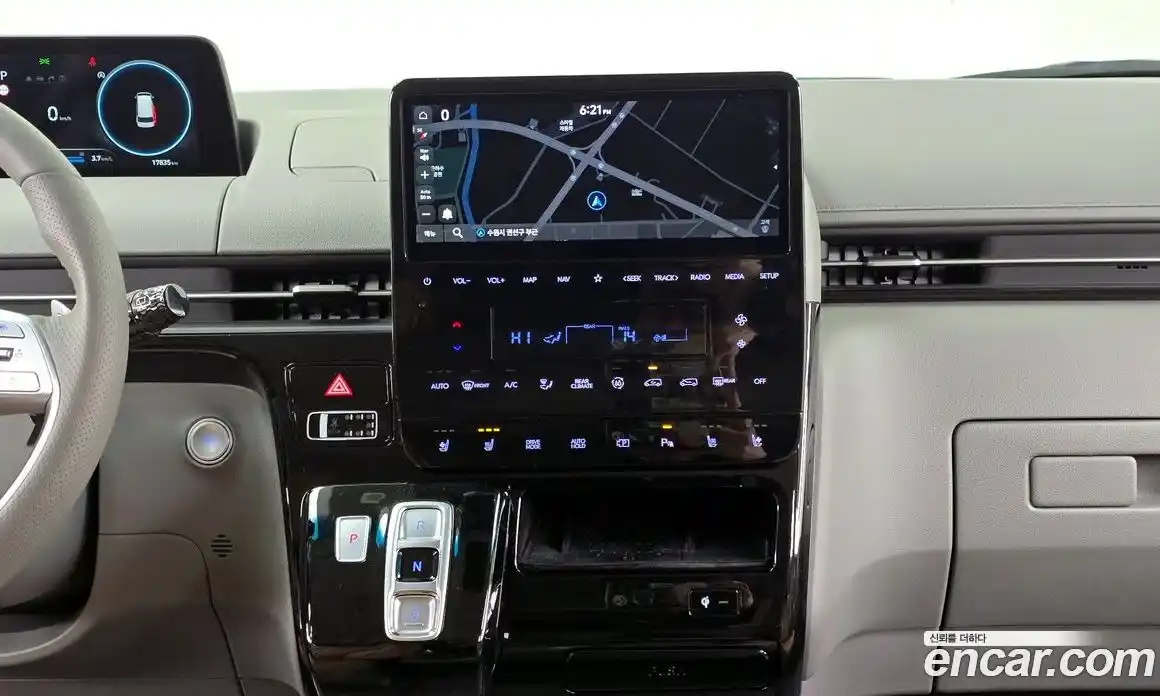 Hyundai Staria 2022 2.2 Автомат в Москве № 5849, фото 7