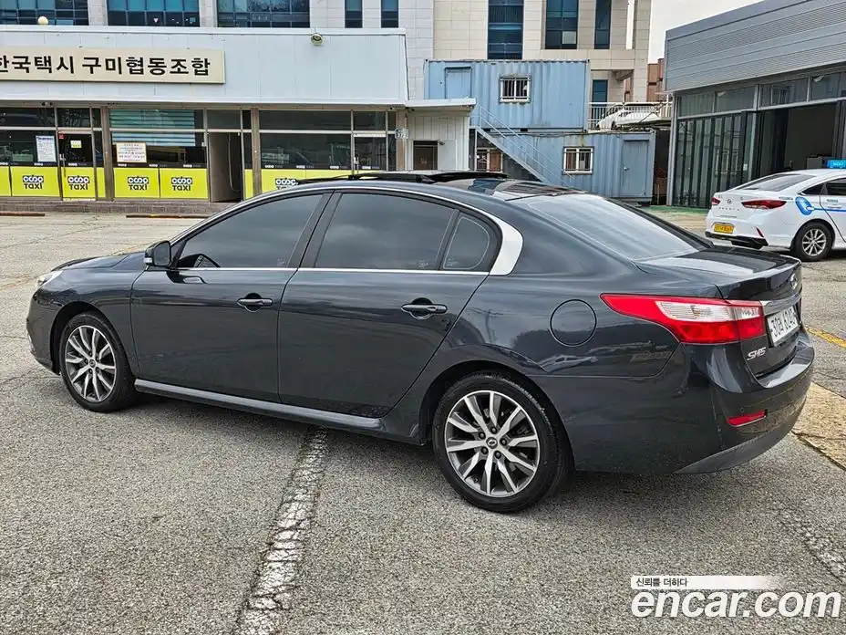 Renault SM5 2015 2.0 Автомат в Москве № 67219, фото 6