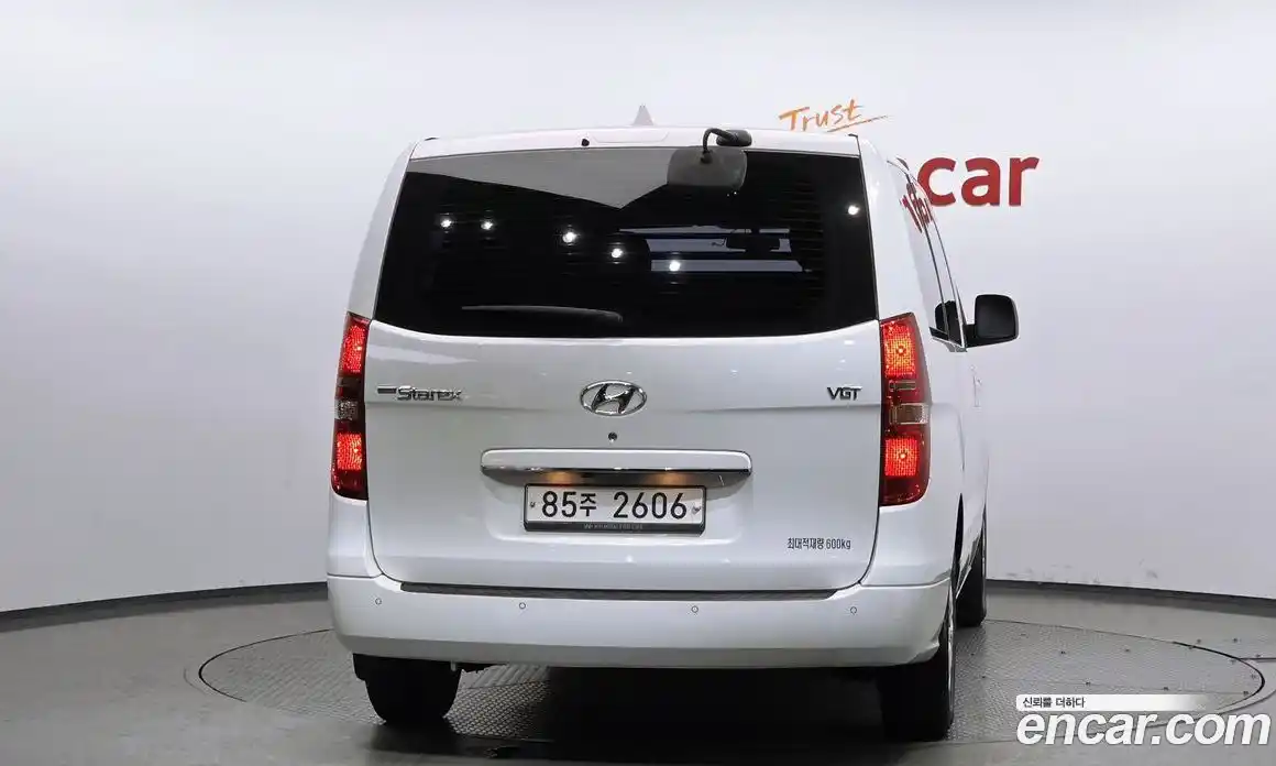 Hyundai Starex 2019 2.5 Автомат в Москве № 6898, фото 19